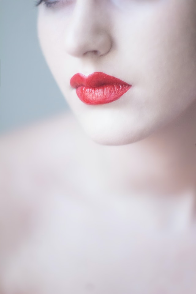 The Power of Red Lipstick: A Symbol of Femininity and Rebellion